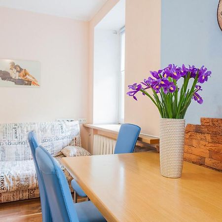 Cozy Apartments Near Olympic Stadium Kyiv Exterior foto